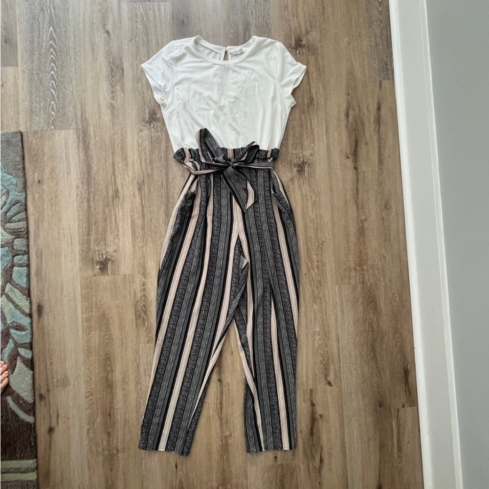 Short sleeve jumpsuit with striped pants NEVER WORN